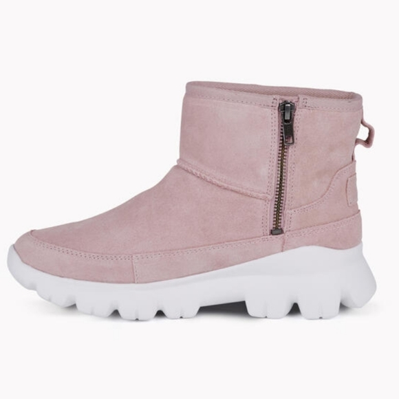 UGG Women's Palomar Sneaker - Picture 5 of 6